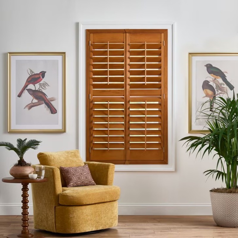 Wooden PVC Plantation Shutter for Outdoor Hotel Residential Entry Use Painted Louver