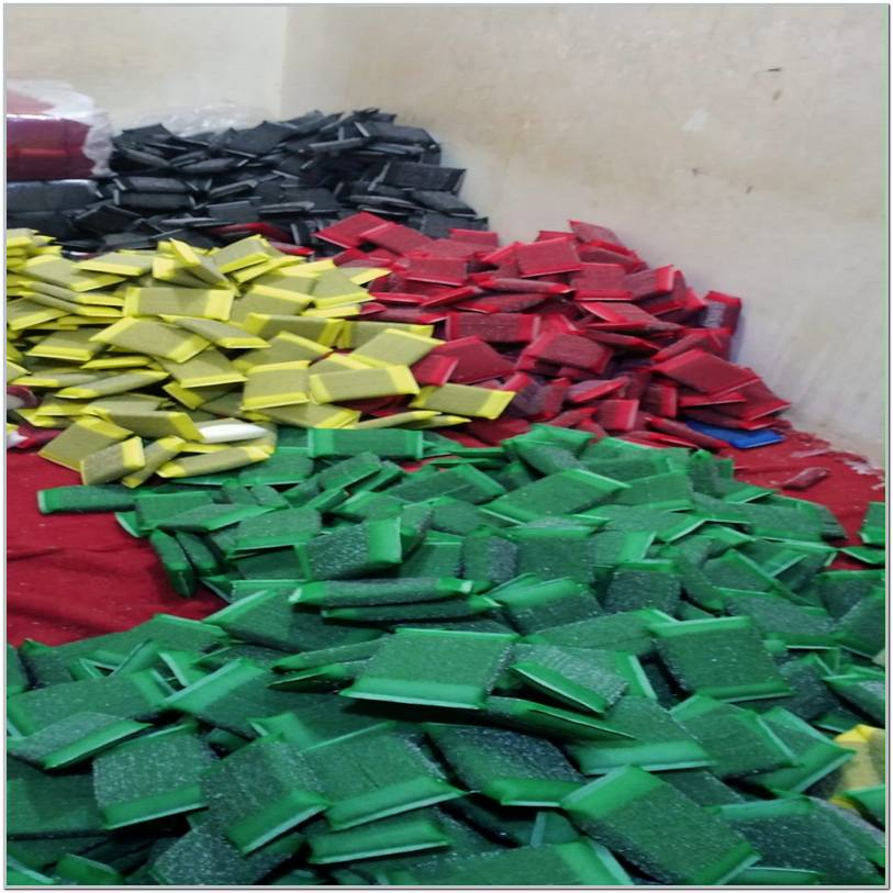 Scrub Cleaning Sponges/Dual Sided Scouring Pad and Sponge/Reusable Kitchen Scrubbing Sponges for Dishes