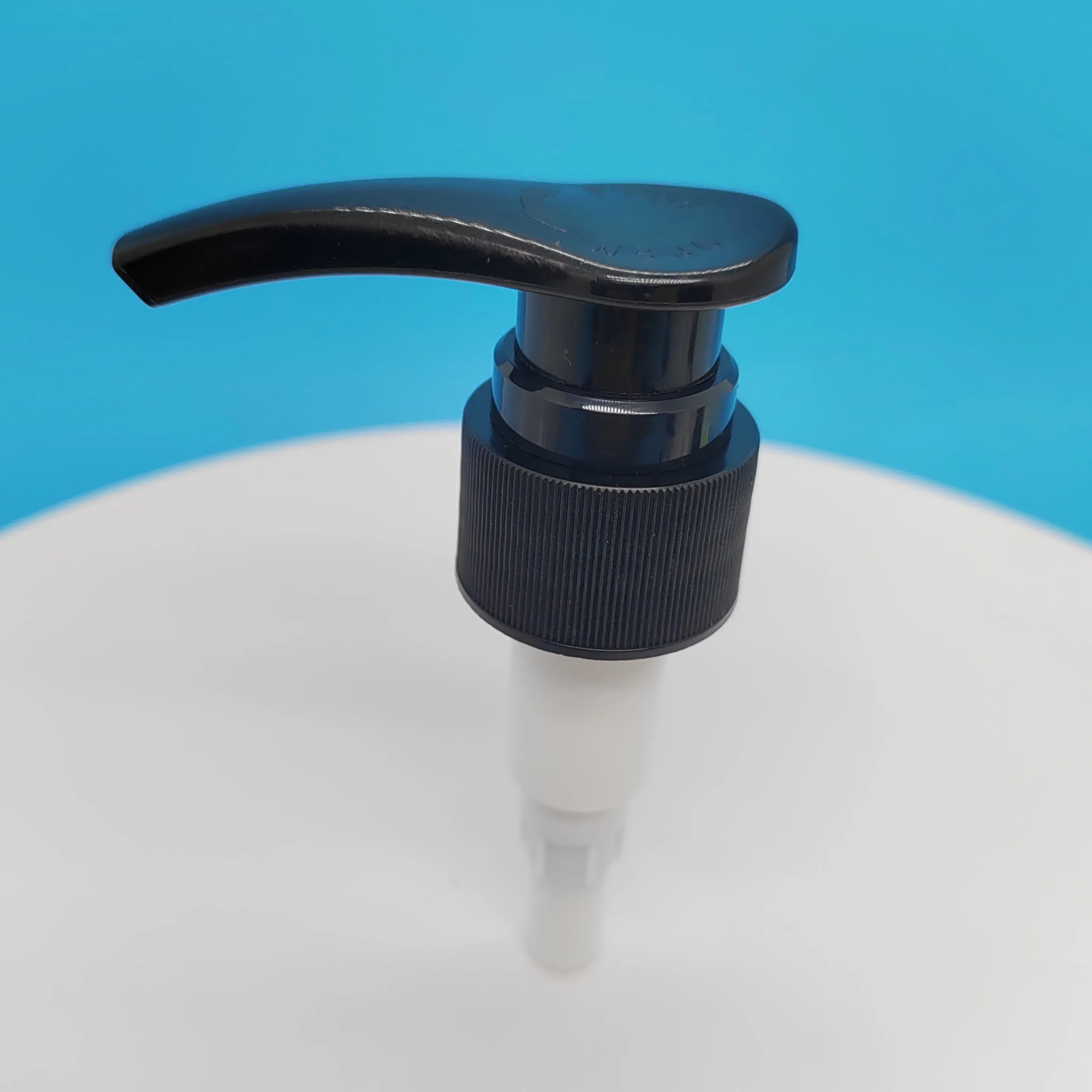 28/410 33/410 4cc Shampoo Shower Body Lotion Plastic Hand Press Pump