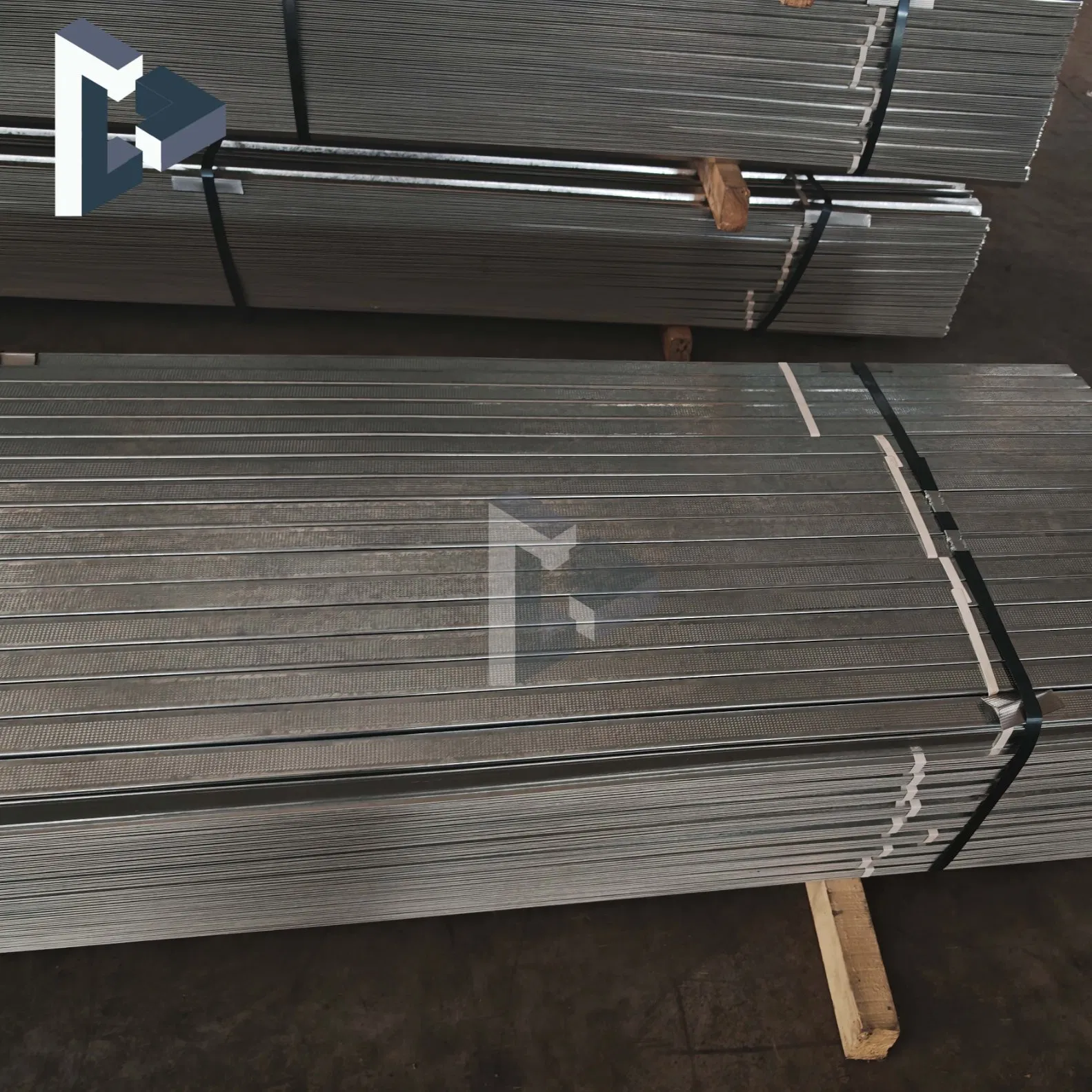 Versatile Silver Ceiling Frame Track for Omega Drywall Partitions