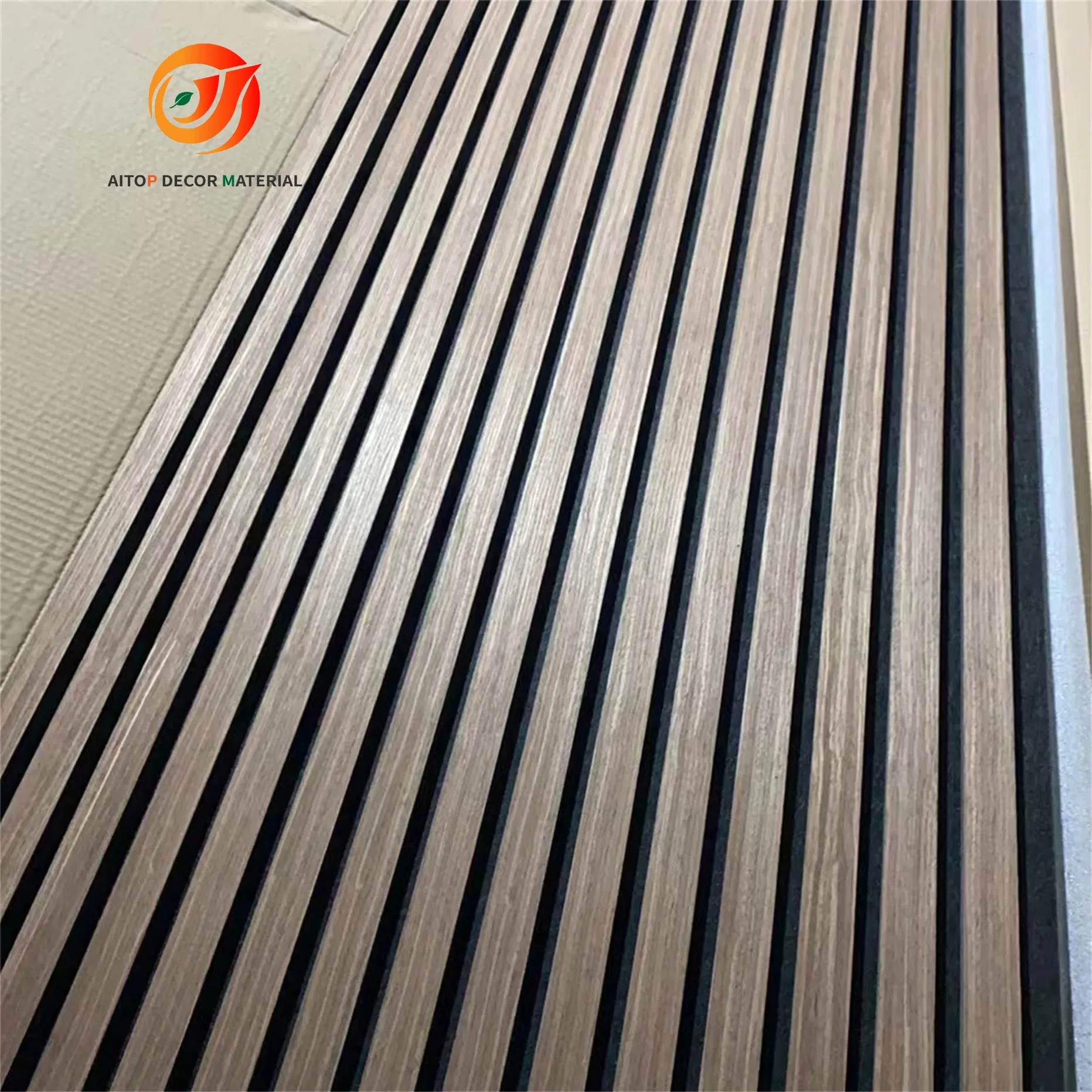 Popular Smoky Oak Veneer Polyester Slats Decorative Wooden Acoustic Akupanel