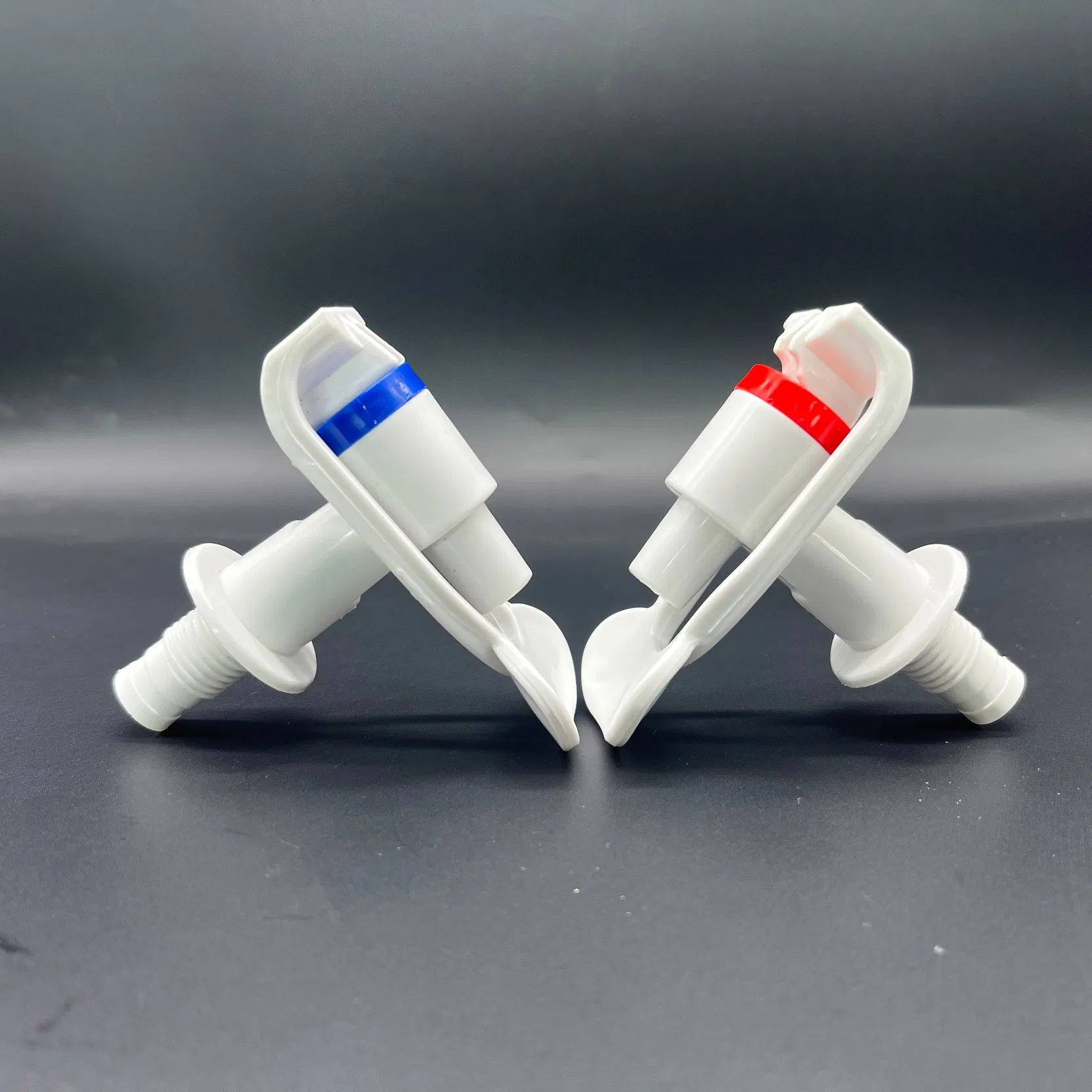 Good Quality Plastic Water Drum Bucket Beverage Dispenser Spigot Plastic Tap Faucet Tap