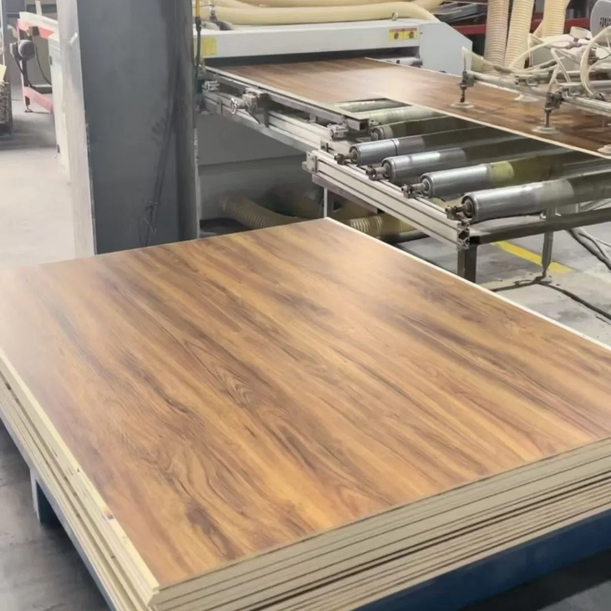 Indoor Material Vinyl/PVC/Spc Flooring for Office