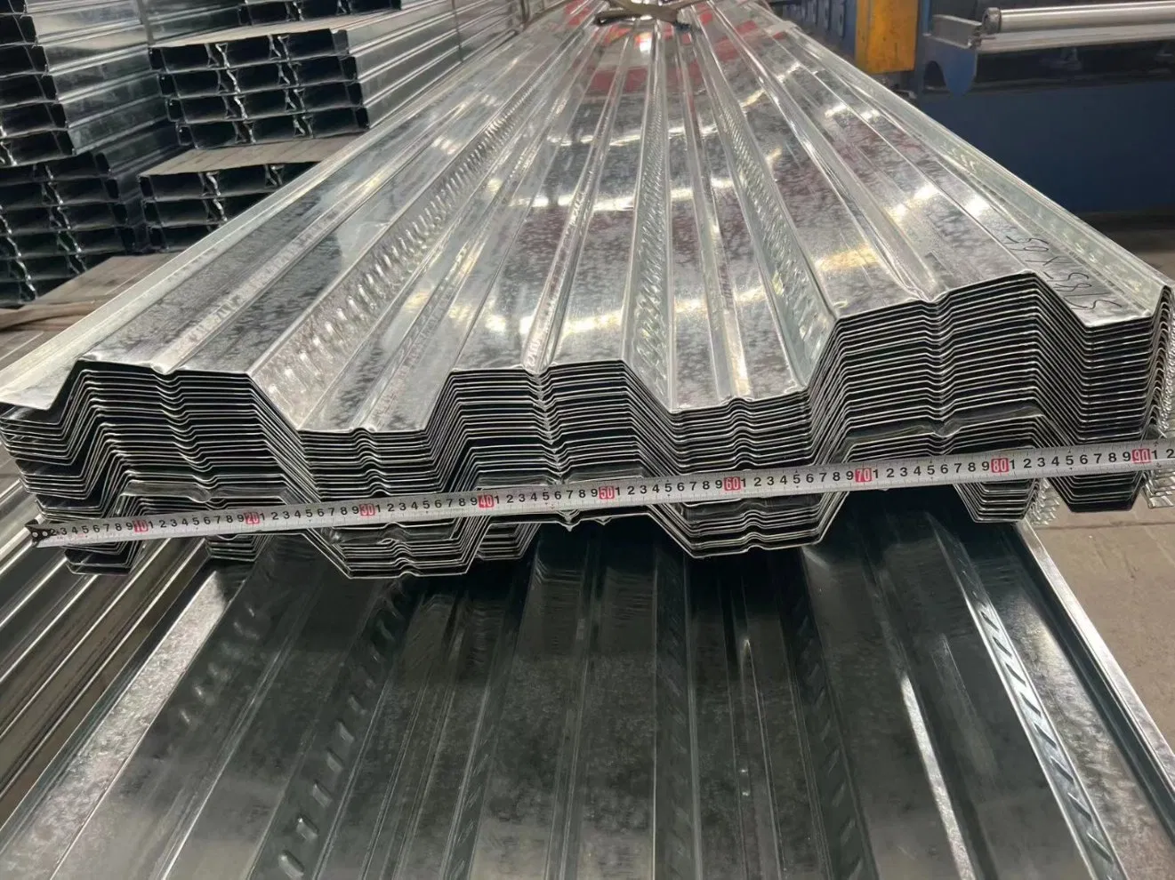 Gi Galvanized Roofing Materials Sheet Metal Corrugated Galvanized Steel Roof Panel Deck Steel Deck Pan
