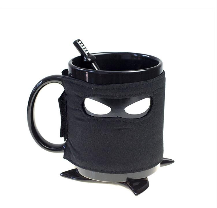 Ceramic Mugga Criminal Coffee Mug with Cup Warmer Mask