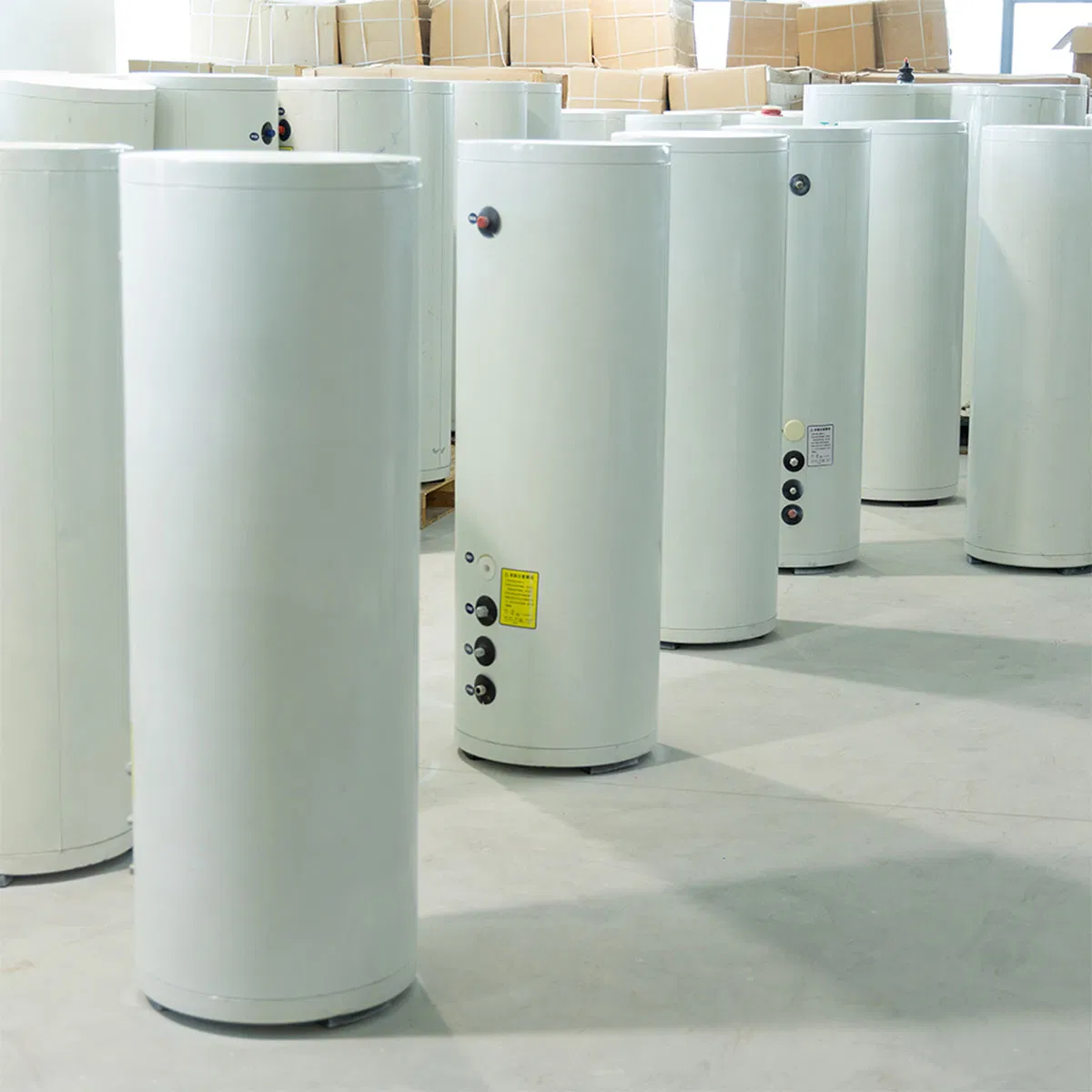OEM Manufacture 18000 BTU Provide Consistent Hot Water for Homes Daily Using Air Source Heat Pump