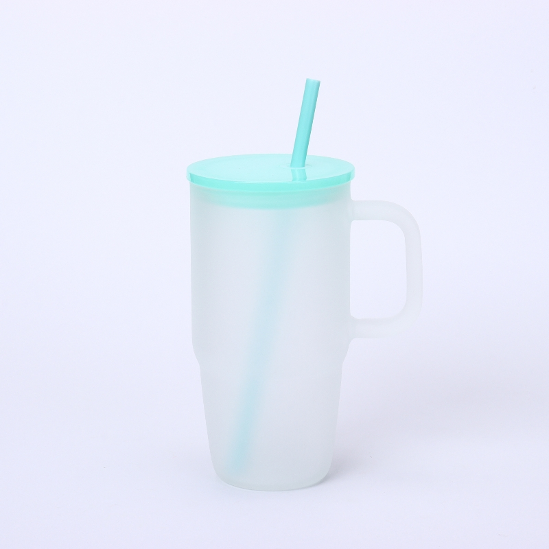 Кружка из боросиликатного стекла 600 мл с ручкой