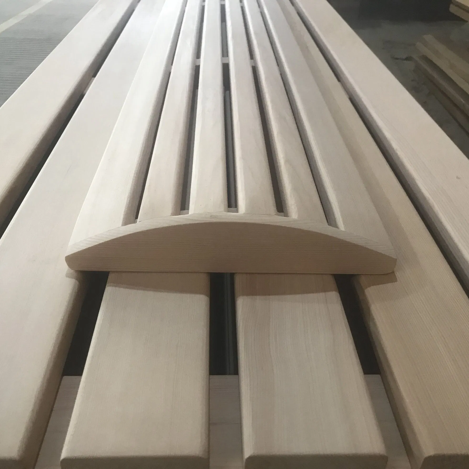 Factory Wholesale Sauna Room Solid Wood Bench and Backrest