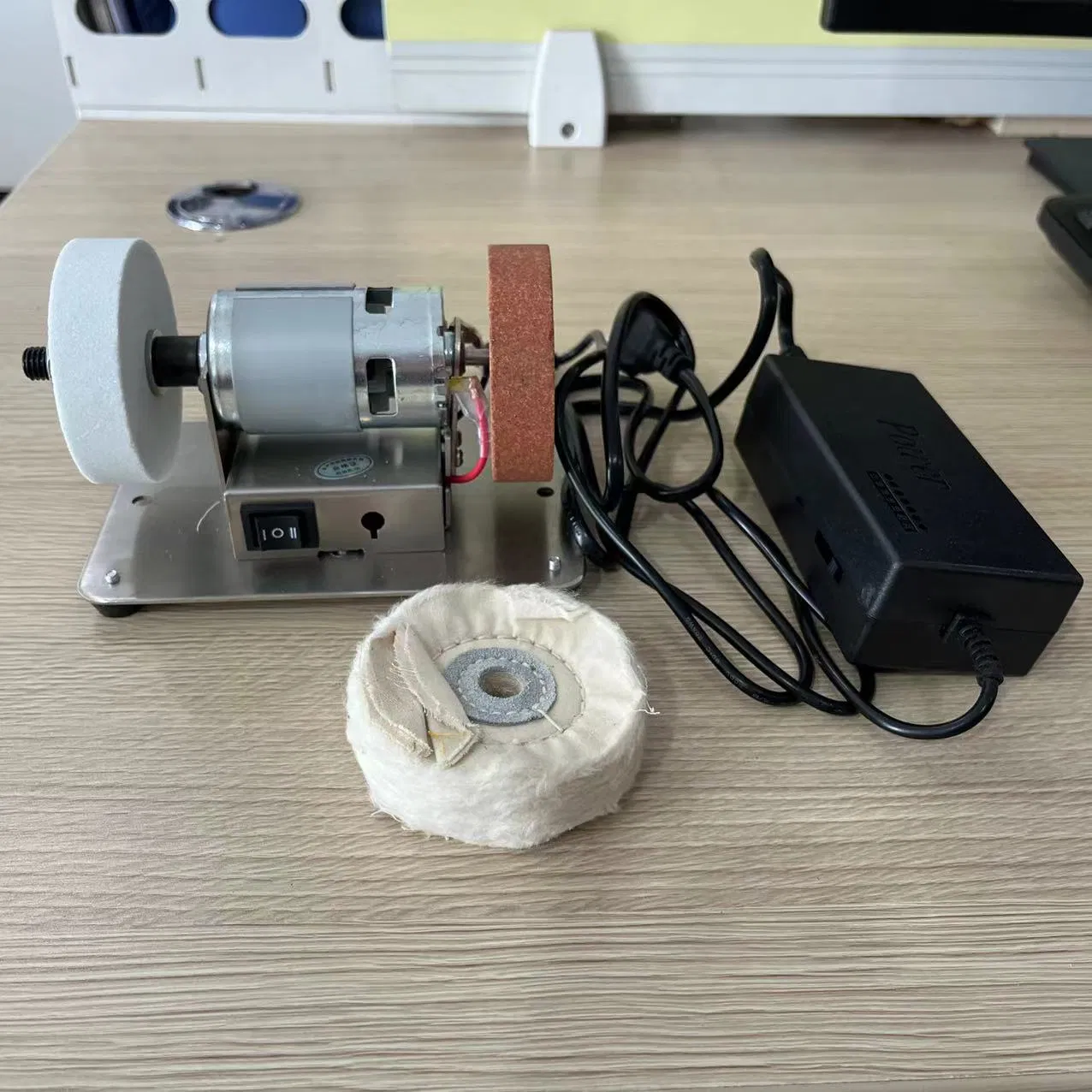 Two Wheel Electric Grinder Compact Design for Home and Workshop Use