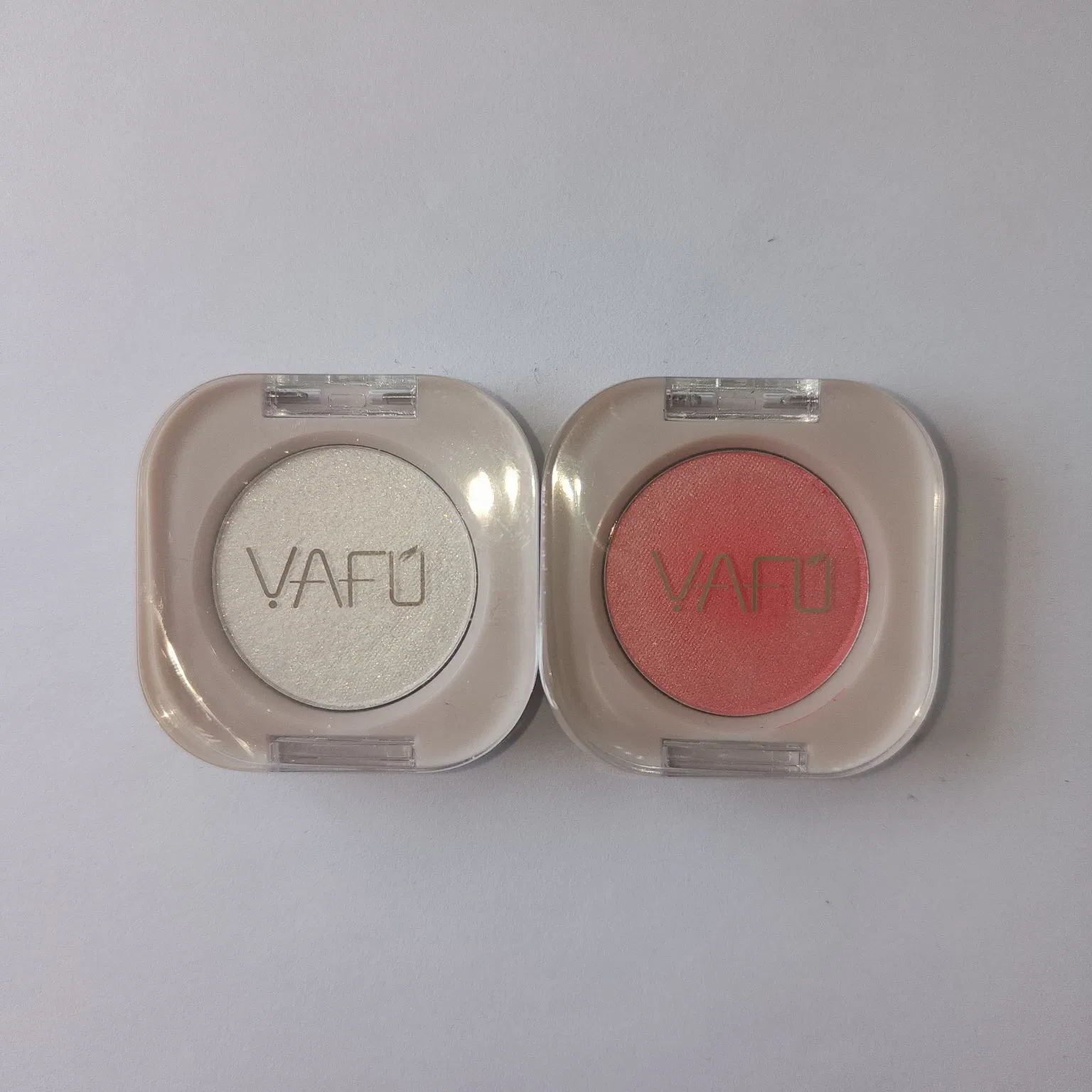 Premium Eyeshadow Pigment Set for Global Beauty Retailers