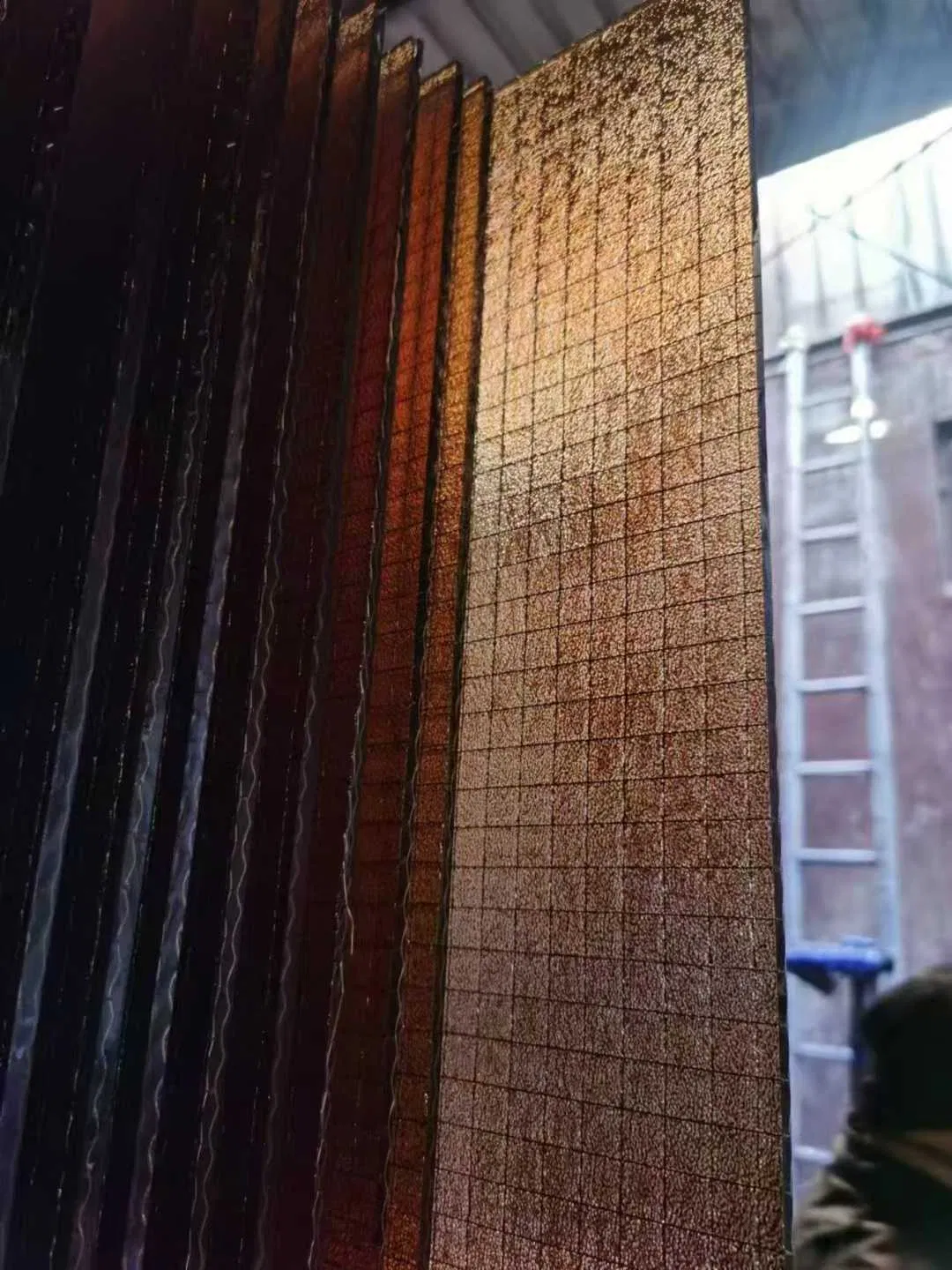 6mm 7mm Polished Wired Glass Fireproof Nashiji Mesh Glass