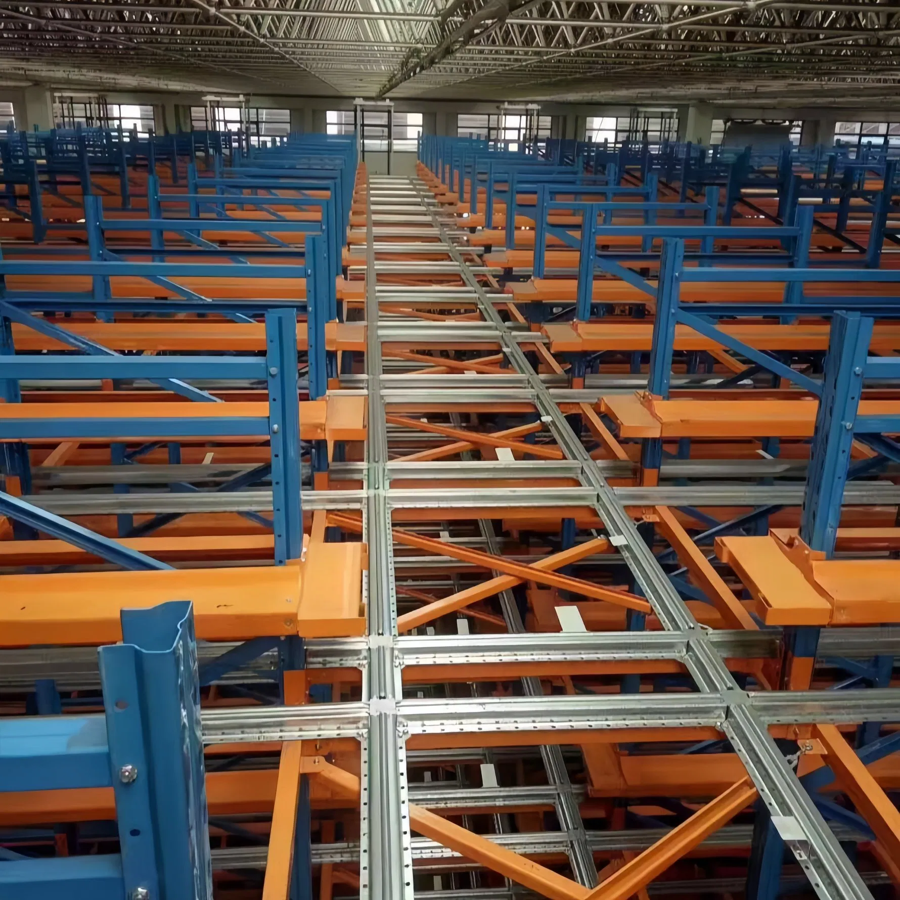 OEM Automated Retrieval and Storage Racking Stacker Crane Warehouse Radio Shuttle Racking