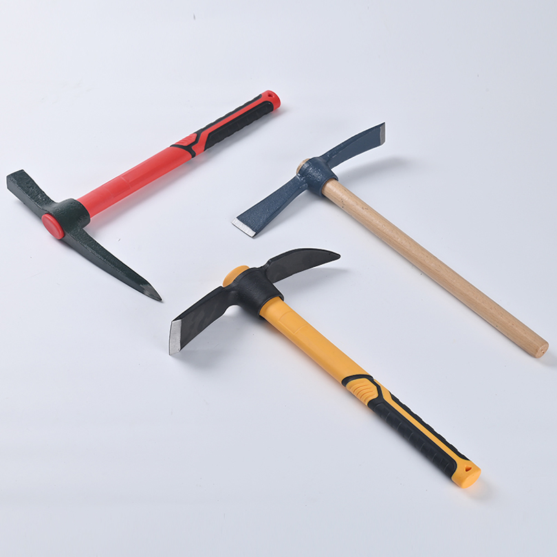 Ergonomic Design Garden Pickaxe with Heavy Duty Steel Construction