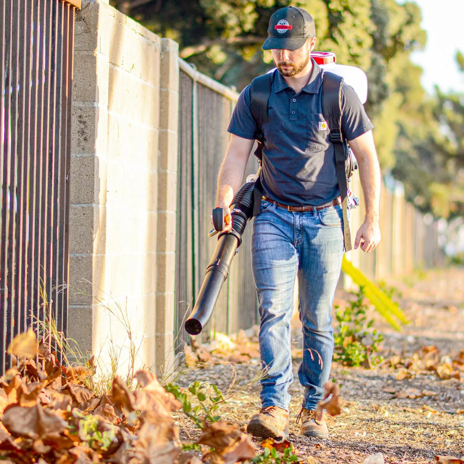 Backpack Fogger Sprayer Leaf Blower Ulv Machine for Garden Spraying with Gas Powered Engine