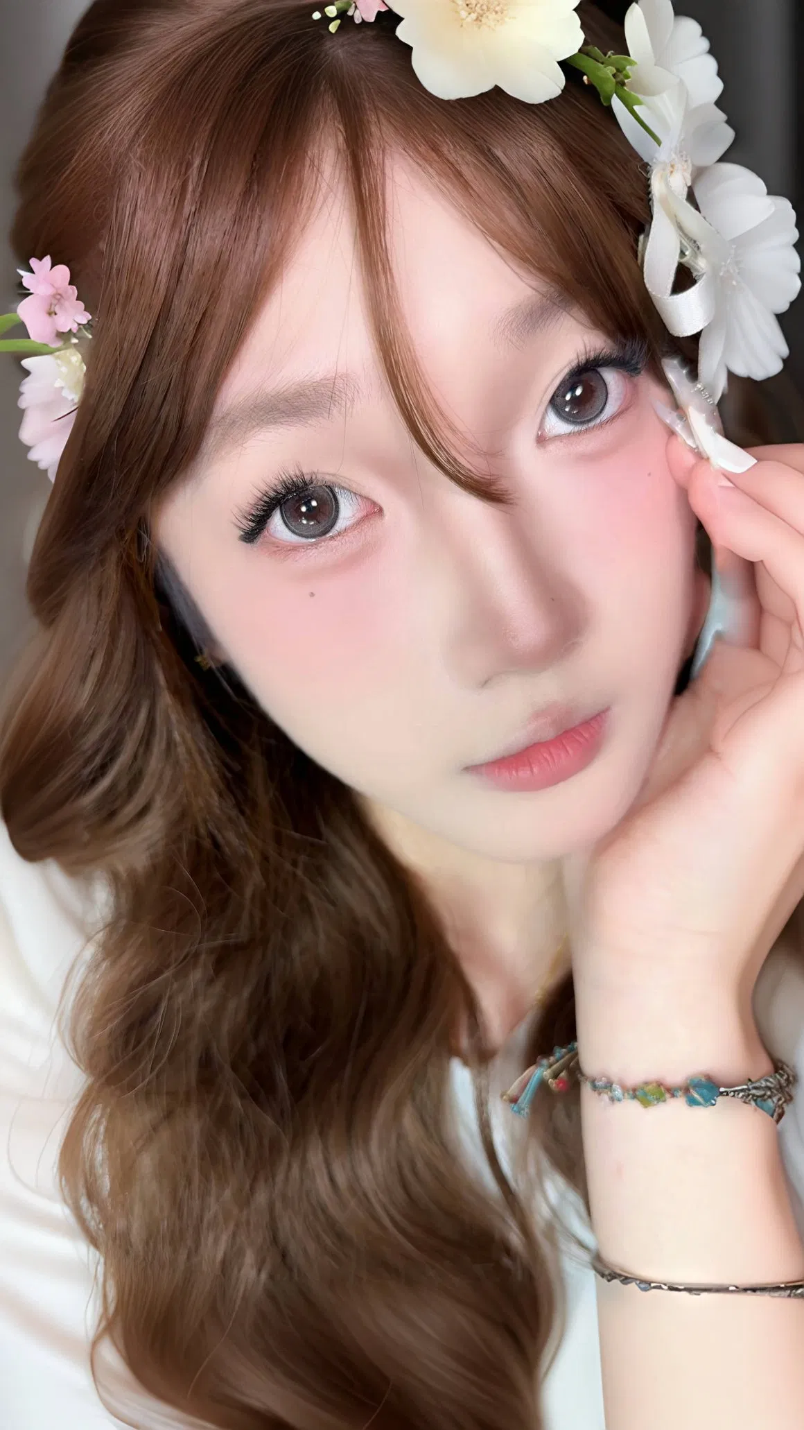 Stylish Deep Gray Contact Lenses - Customizable & Affordable Prices