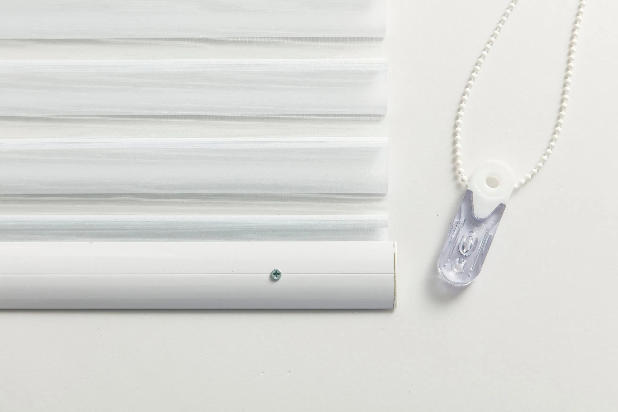 Sisheng Hand Control Shangrila Blinds by Light Filtering Fabric for Elite Decor