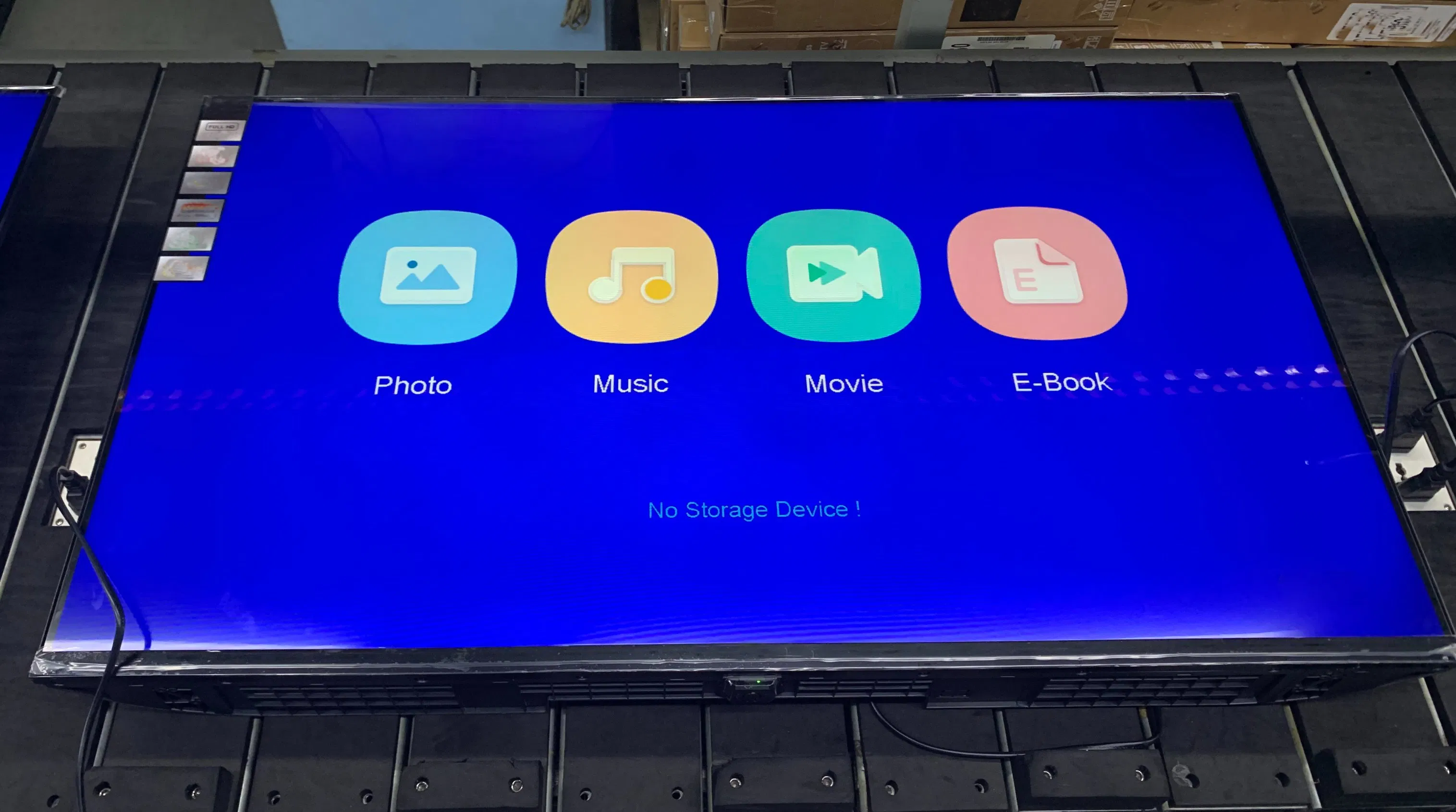 DC Powered Television with Built-in Battery 32-Inch Screen Smart LED LCD TV to South Africa