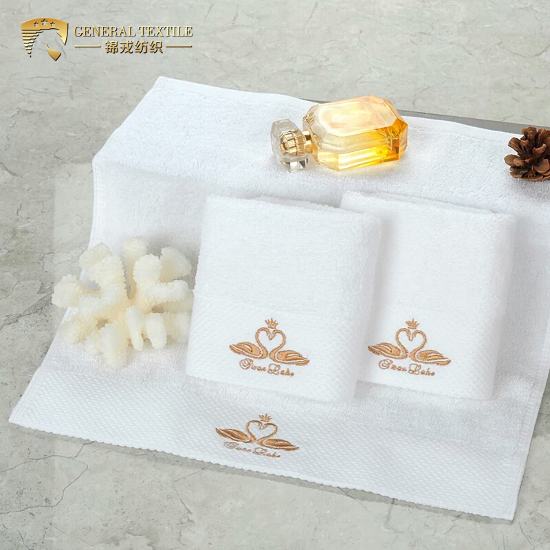 Luxury Five Star Custom Embroidered Logo 100% Cotton Hotel White Towel Set