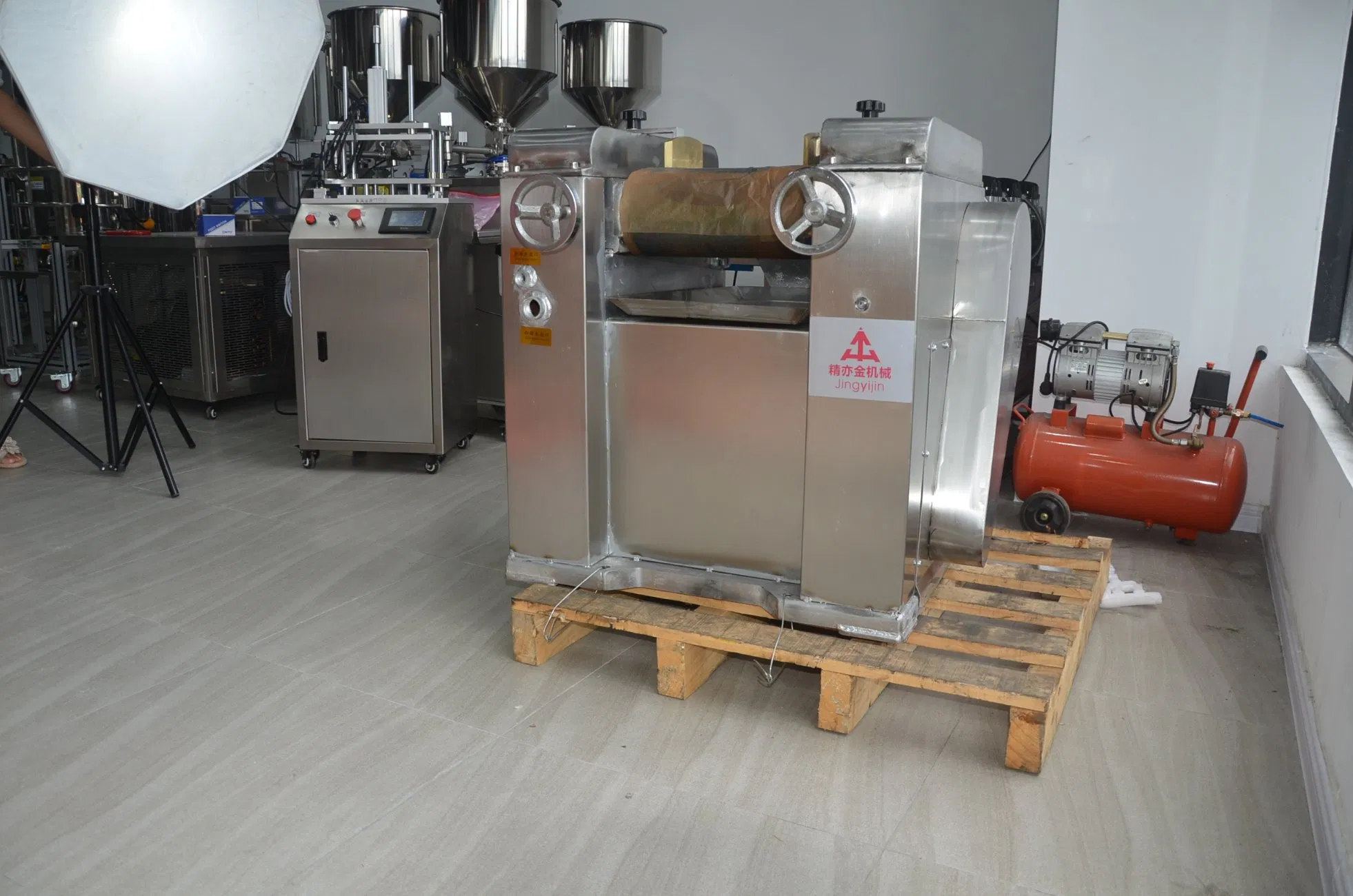 Трехвалковая шлифовальная машина S150