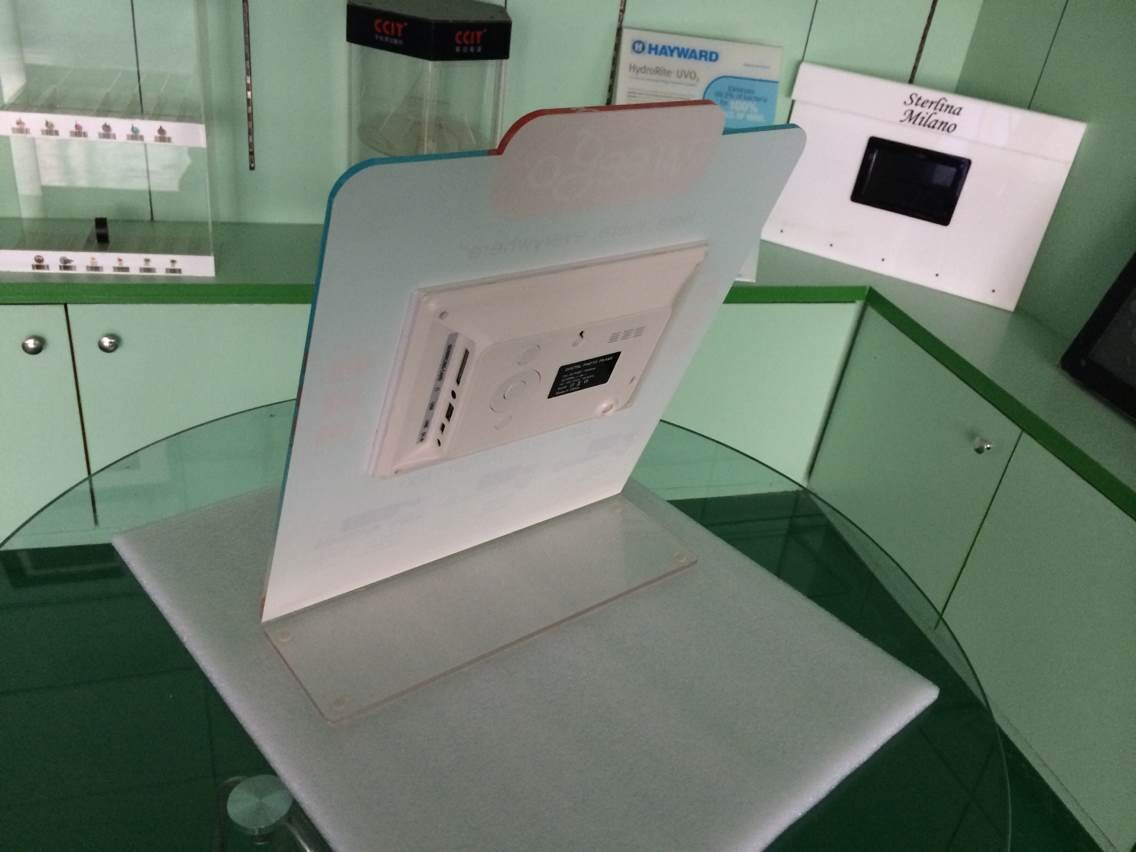 Acrylic Pop Display with LCD Video Screen Digital Photo Frame