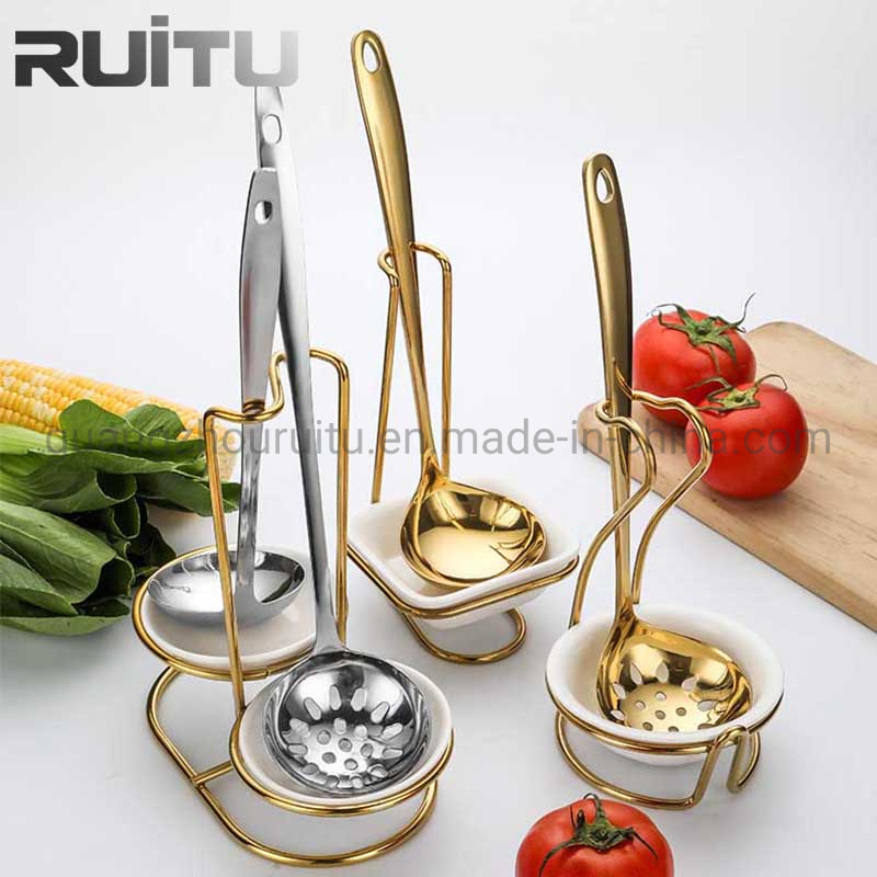 Restaurant Kitchen Accessories Banquet Equipment Tableware Ceramic Plate Stainless Steel Stand Metal Soup Ladle Holder Gold Plated Soup Serving Spoon for Buffet