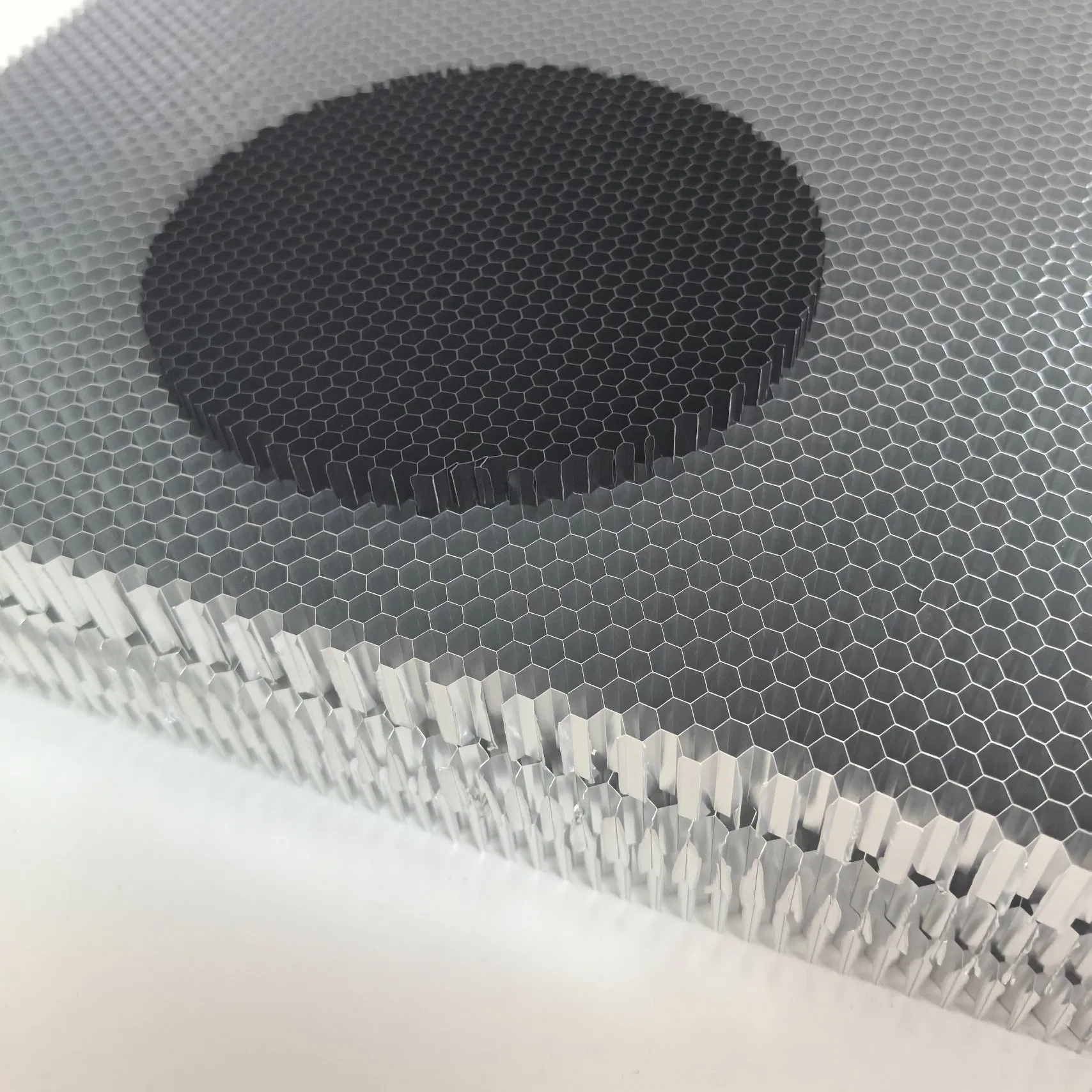 Light Weight Wholesale Anti-Corrosion Micro-Holes Aluminium Honeycomb Core