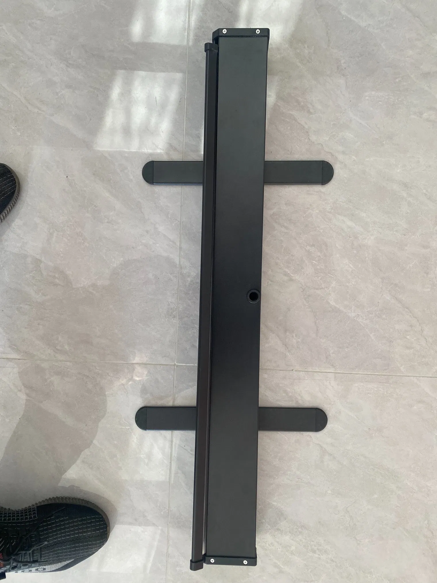 Factory Recommend Cheap Iron Black Color Roll up Banner Stand Display