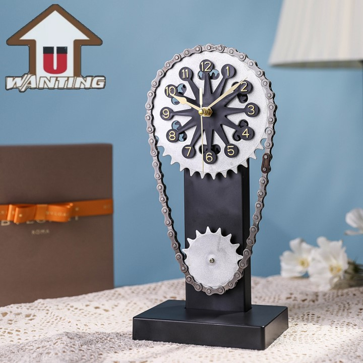 Vintage Chain Gear Rotating Clock Mechanical Wind Art Desktop Home Office Ornament