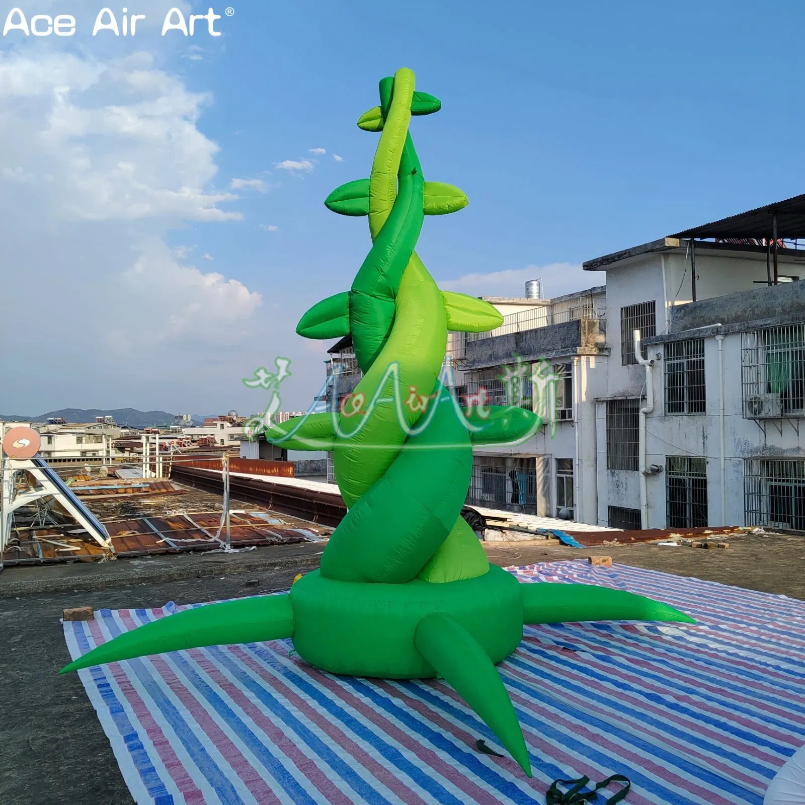 Giant Inflatable Twisted Vine Plant Nature Themed Inflatable Spiral Tree with Leaf Decor