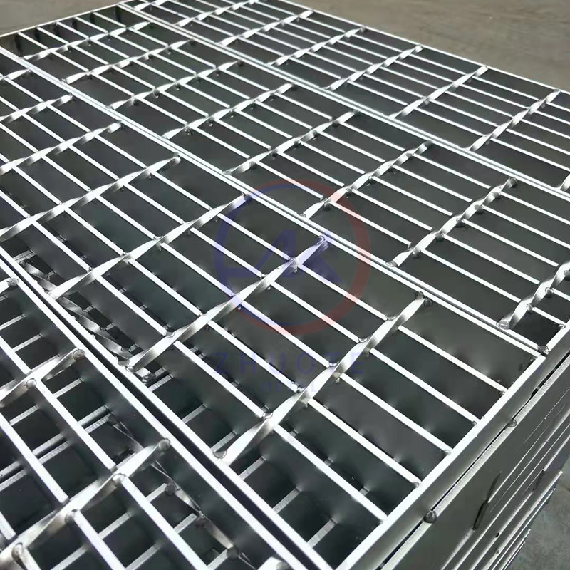 Serrated Stair Tread with Anti-Slip Safety Feature