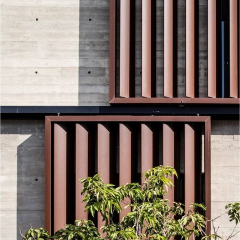 Weatherproof Aluminum Sunshade Louvers for Outdoor Facade Shading and Ventilation