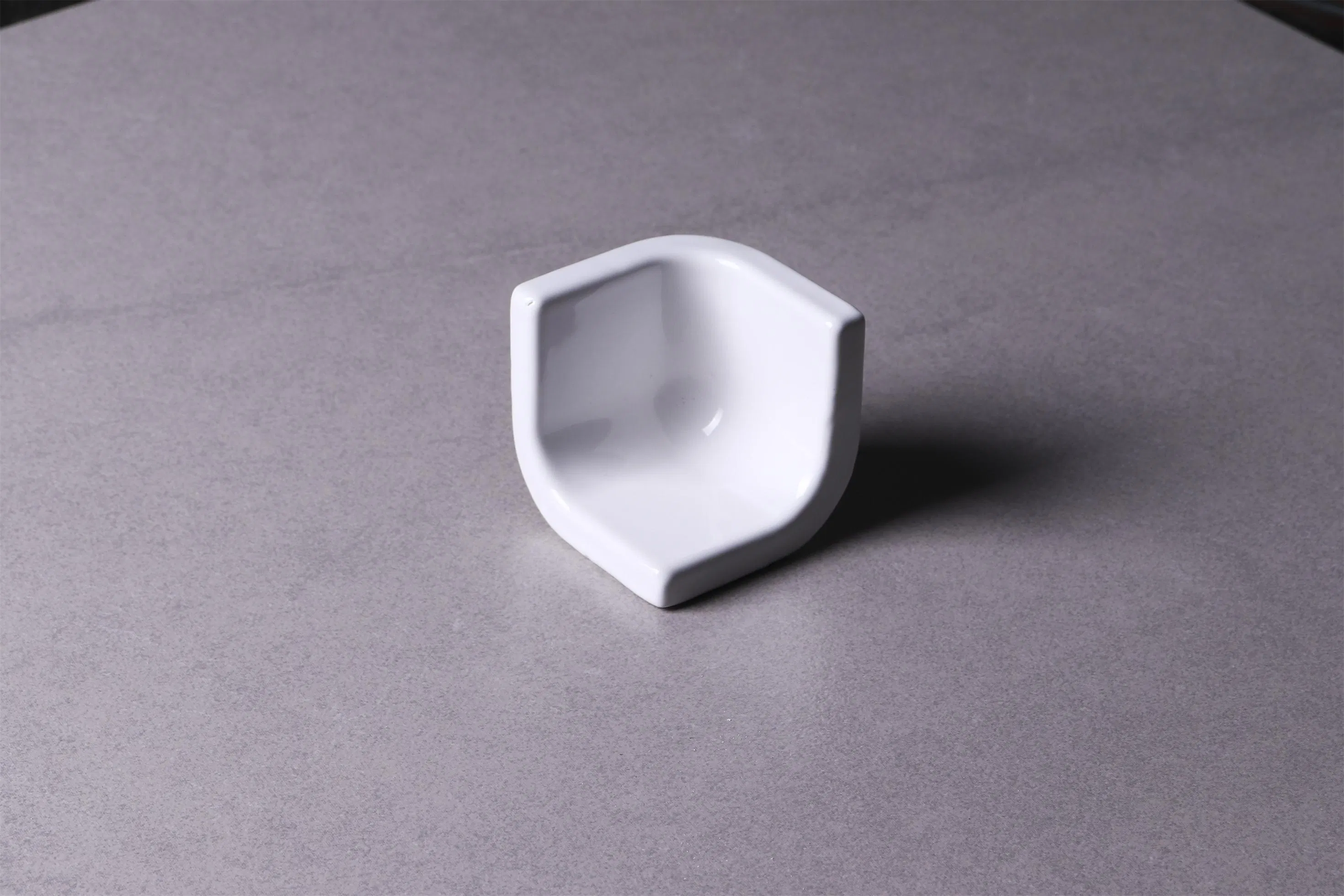 White Ceramic Tile Trim Corner Edge Curved Tile Bullnose Tiles Brick