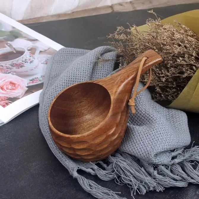 Eco-Friendly Acacia Wood Drink Holder for Everyday Use