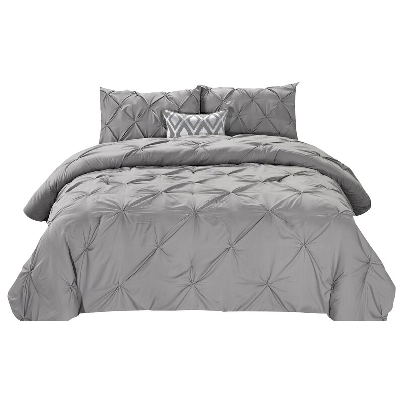 Four Color Pintuk Comforter Bedding Set