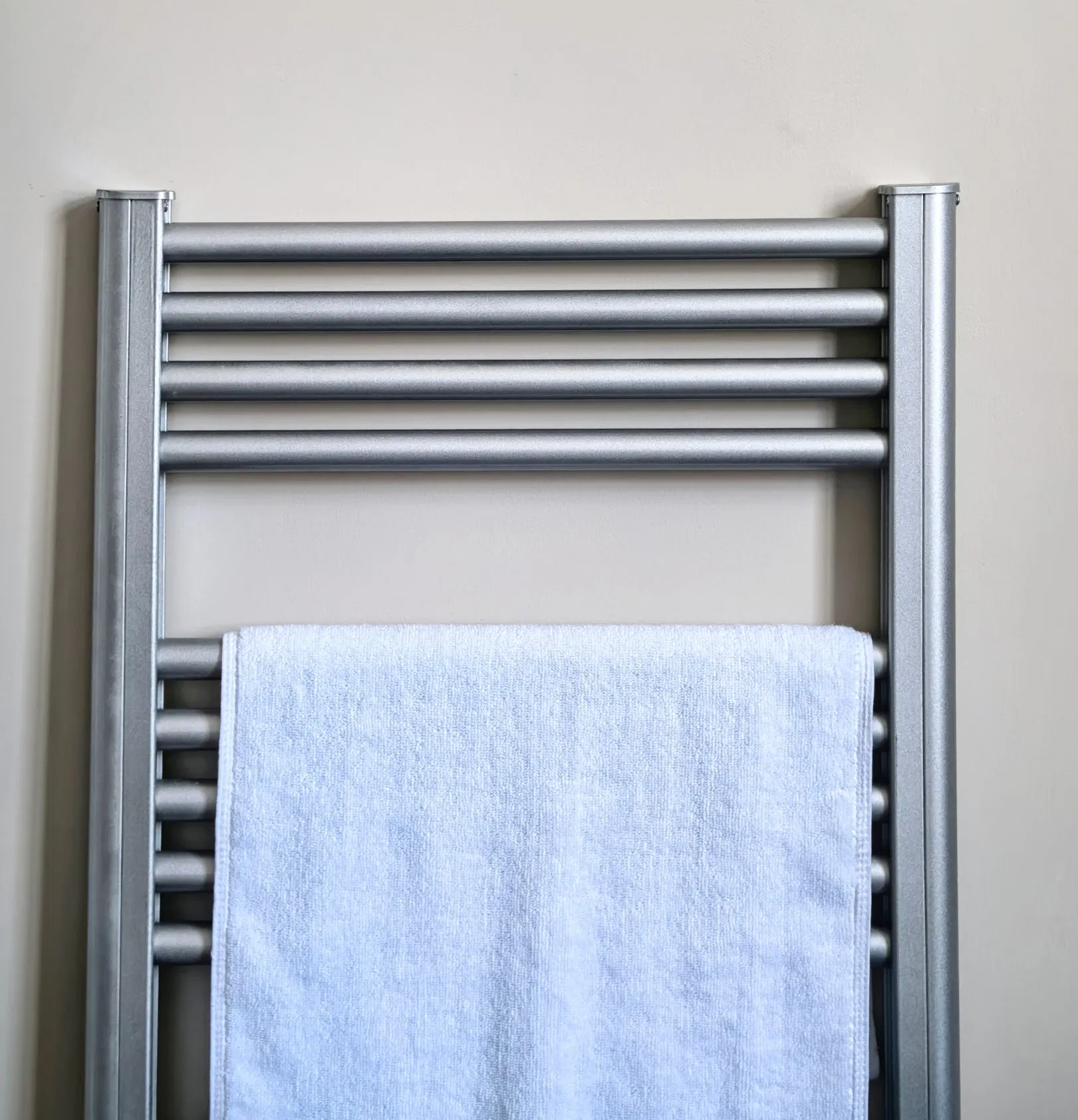 Electric Towel Rail C500 Steel, 500W, up to 8 M2, Low Consumption
