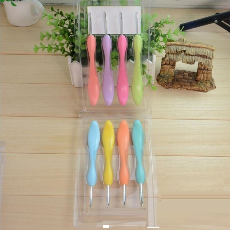 8PCS Colorful Yarn Weave Craft Tools Soft Handle Plastic Aluminum Needles Kits Crochet Hook Set