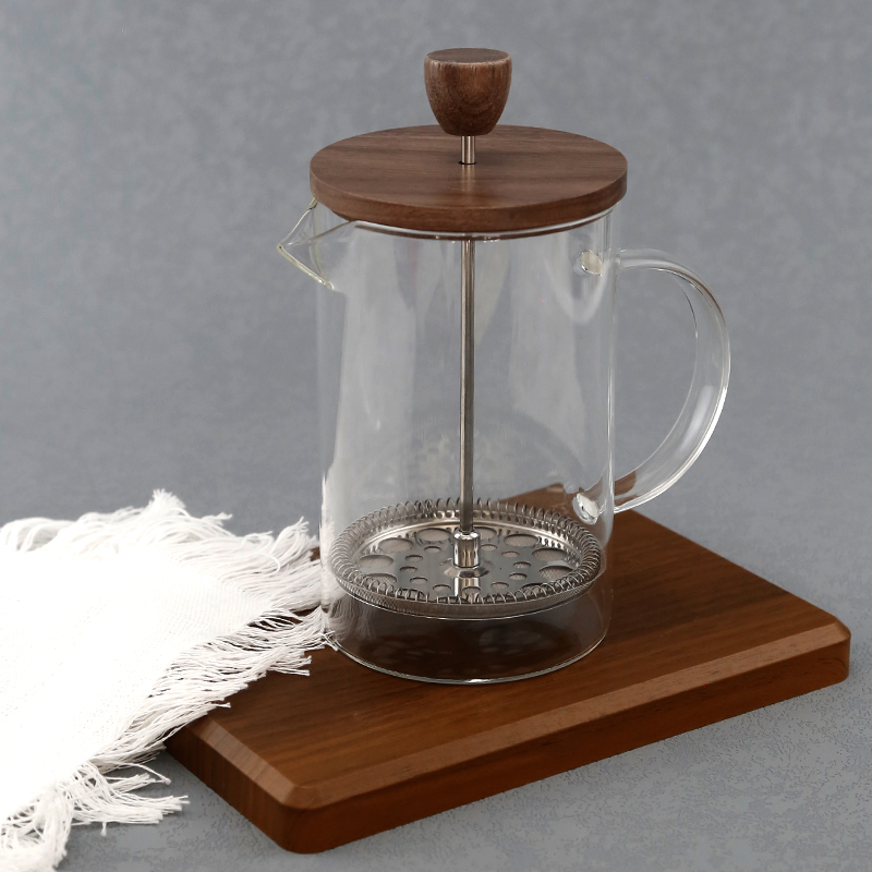 Френч-пресс из боросиликатного стекла с деревянной крышкой
