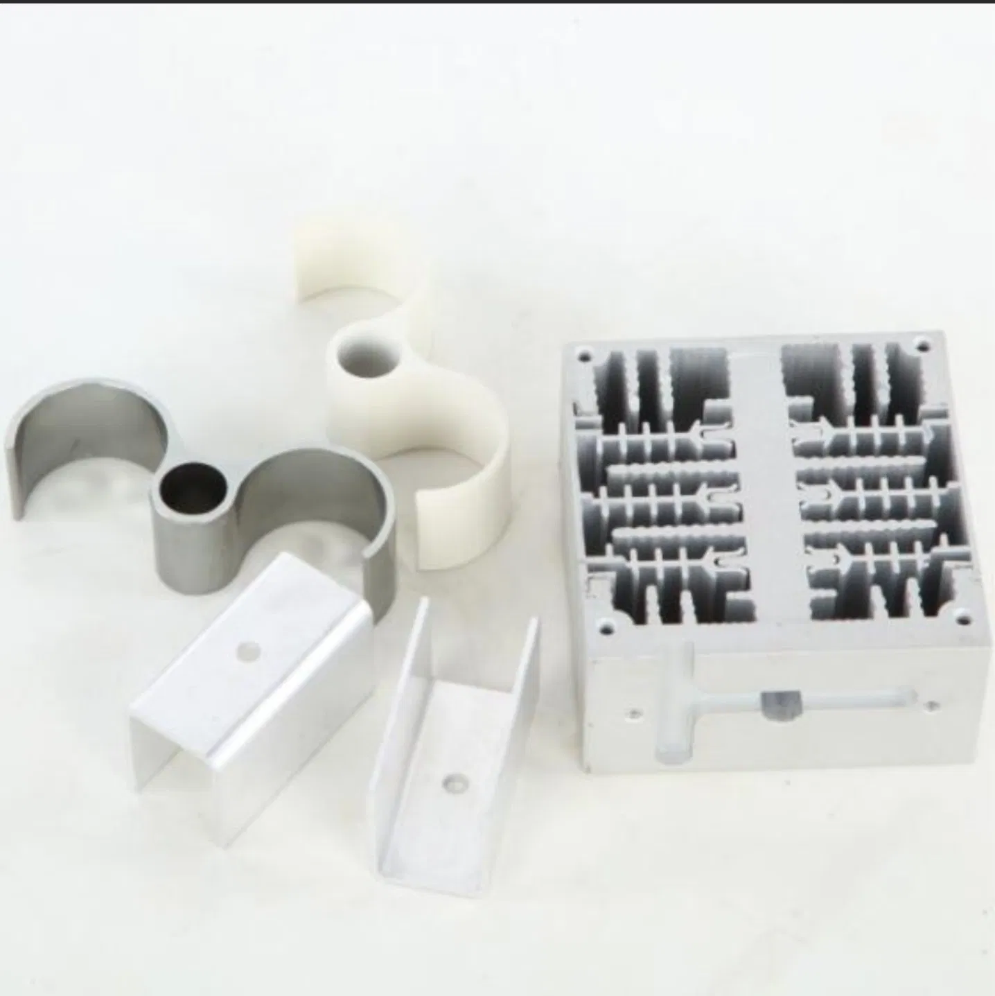 Customized OEM Brushed Anodising Door and Window Aluminum Extrusion Aluminum Profile