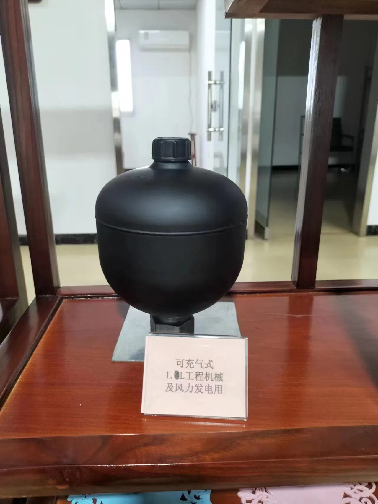 Гидравлический аккумулятор 1.0L HDA-100 для сельхозтехники