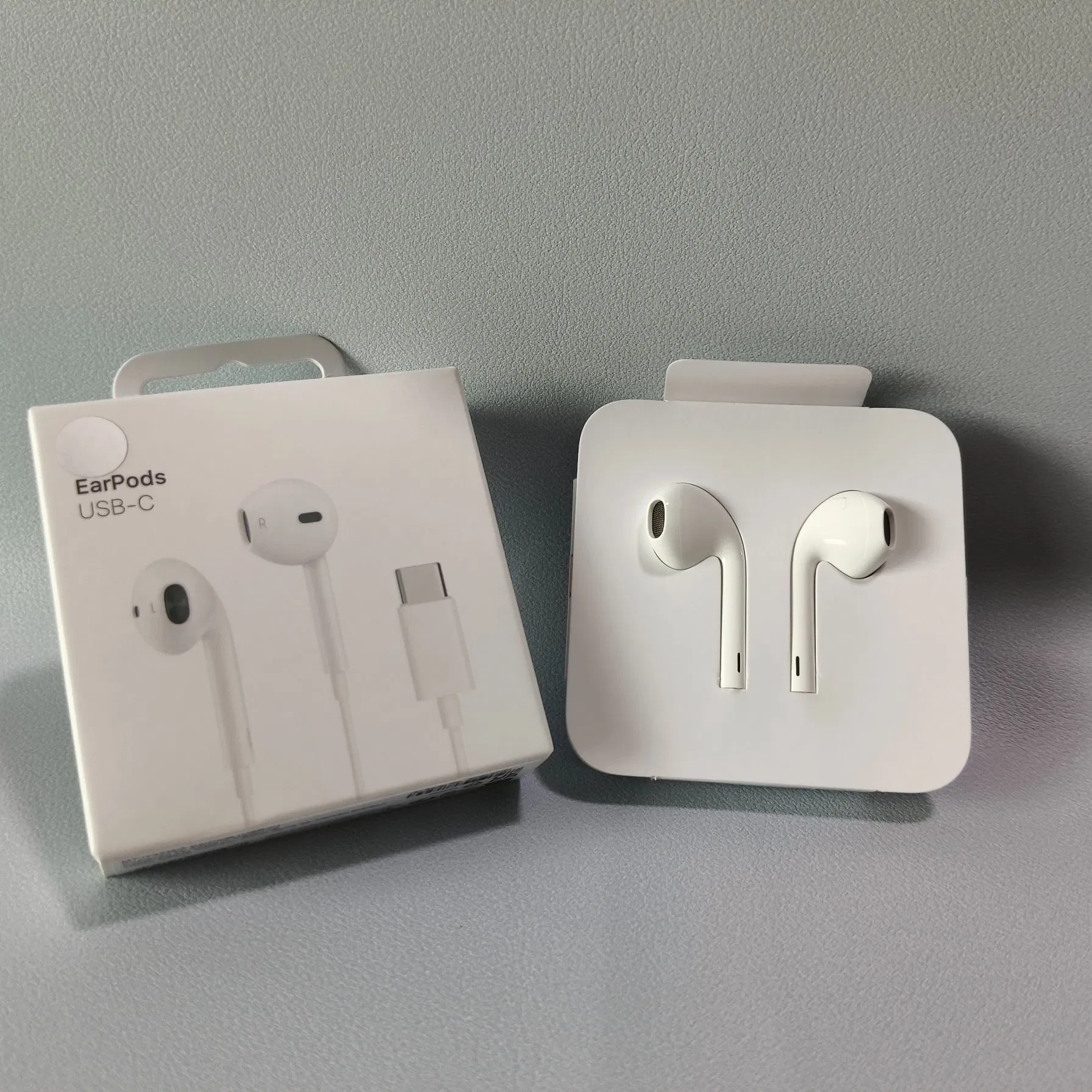 Наушники проводные USB-C Hi-Fi, белая классика