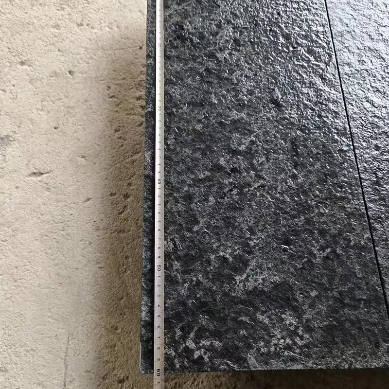 Flamed/ Natural Zp Black Basalt Driveway Paving/Paver Stone for Outdoor Decoration