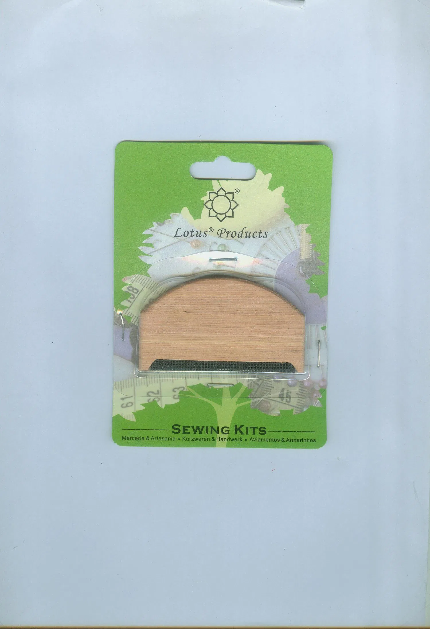 Lts-6 Wood Cashmere Comb with Blister Card
