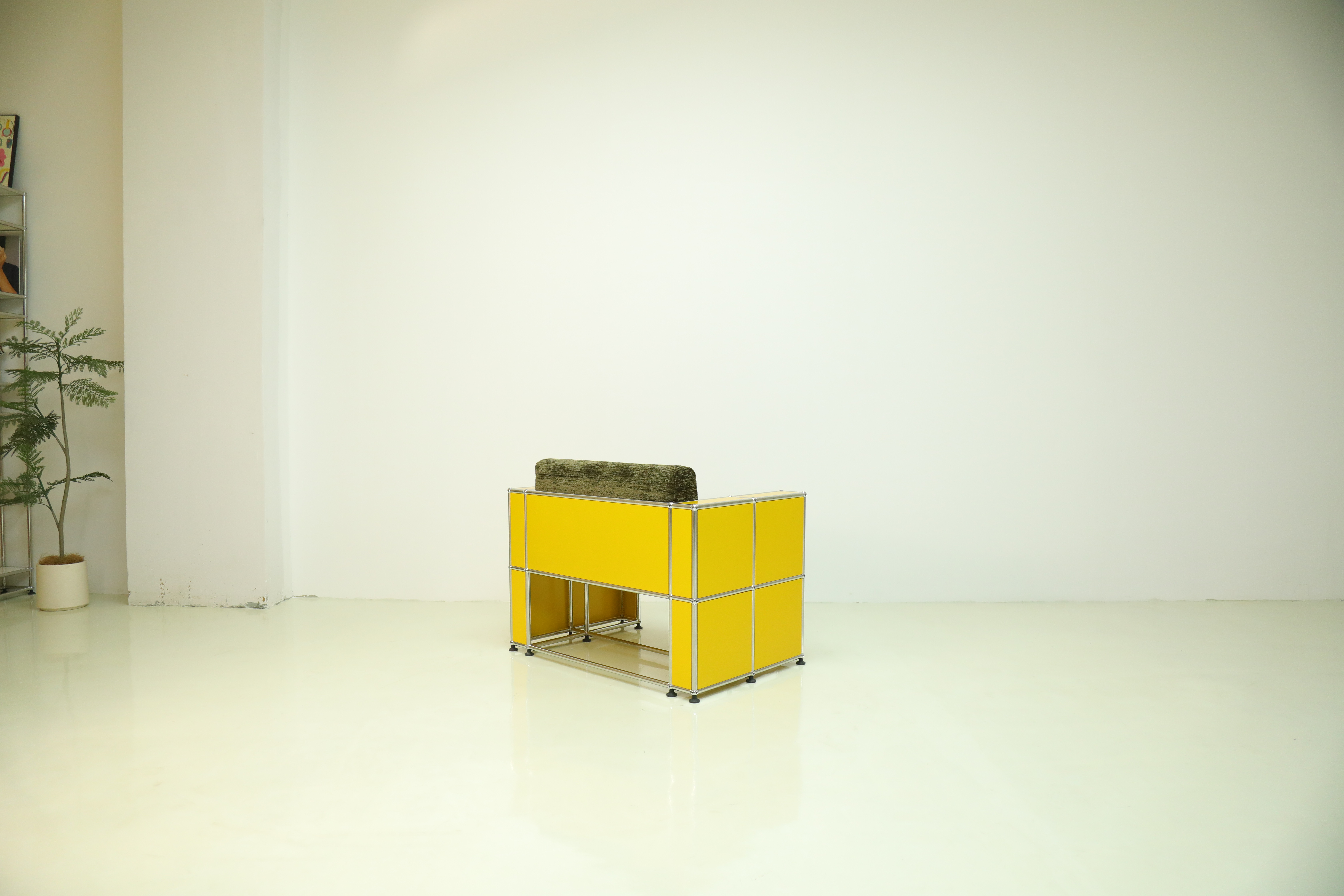 Мебель для гостиной металл нержавейка диван стулья столик минимализм