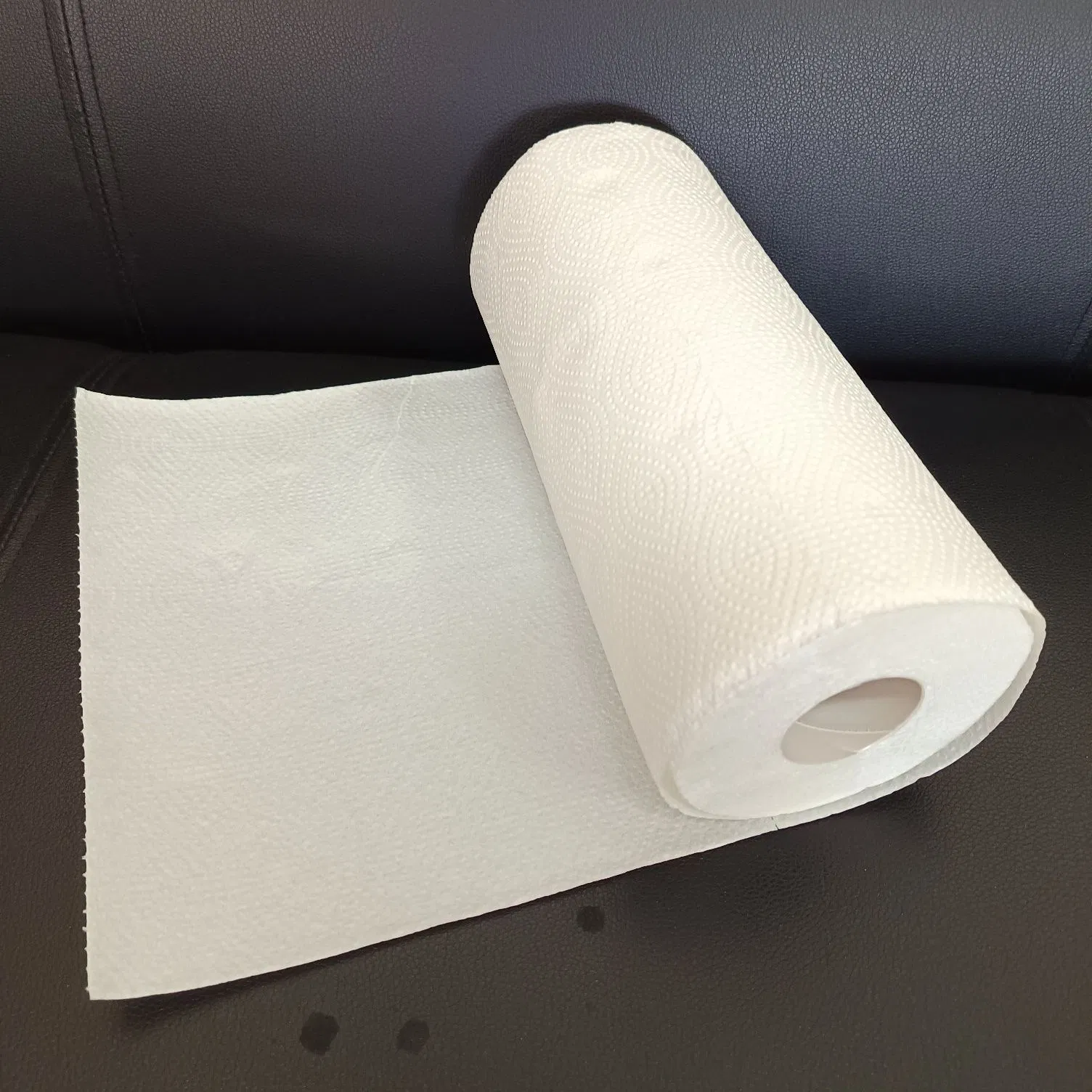 High Quality Wholesale High Absorbency Full Embossed 2ply Kitchen Paper Towel