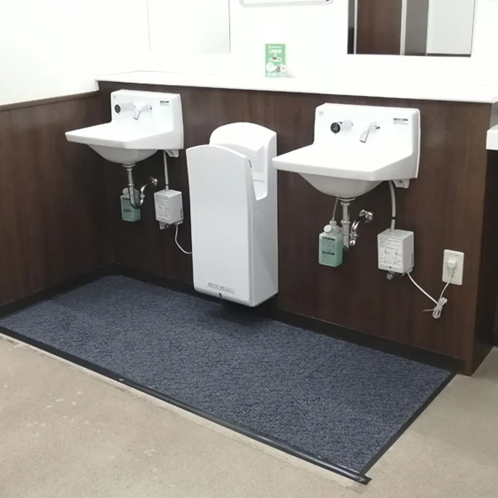 High Quality Large Commercial Home Shop Hotel School Kitchen Toilet Entrance Door Carpet Flooring