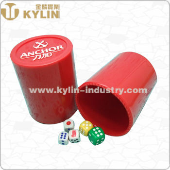 Simple Clean Family KTV Bar Games Plastic Dice Cup with 5 Dice