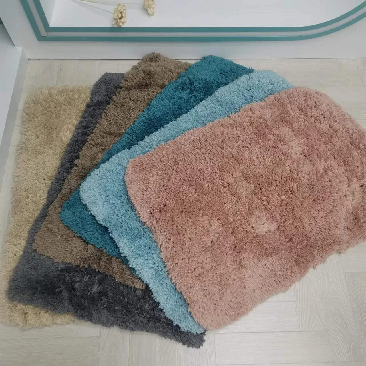 ODM Modern Minimalist Non-Slip Thickened Shaggy Carpet Bath Mat