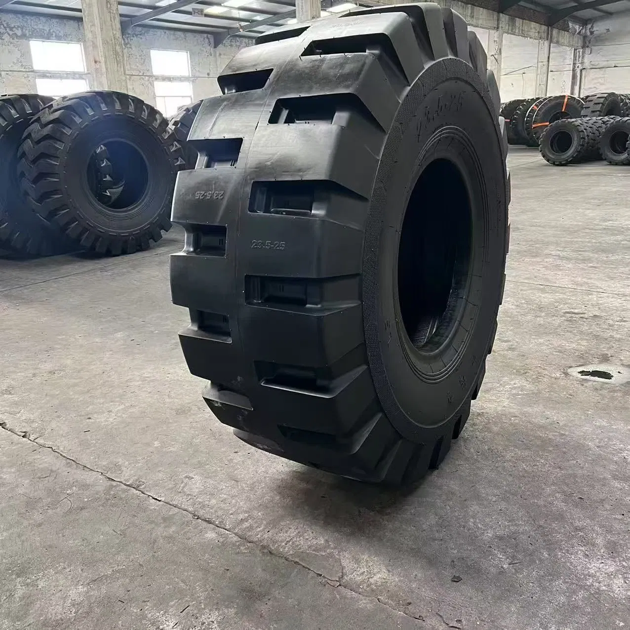 E3/L3 20.5-25 Инженерные шины OTR