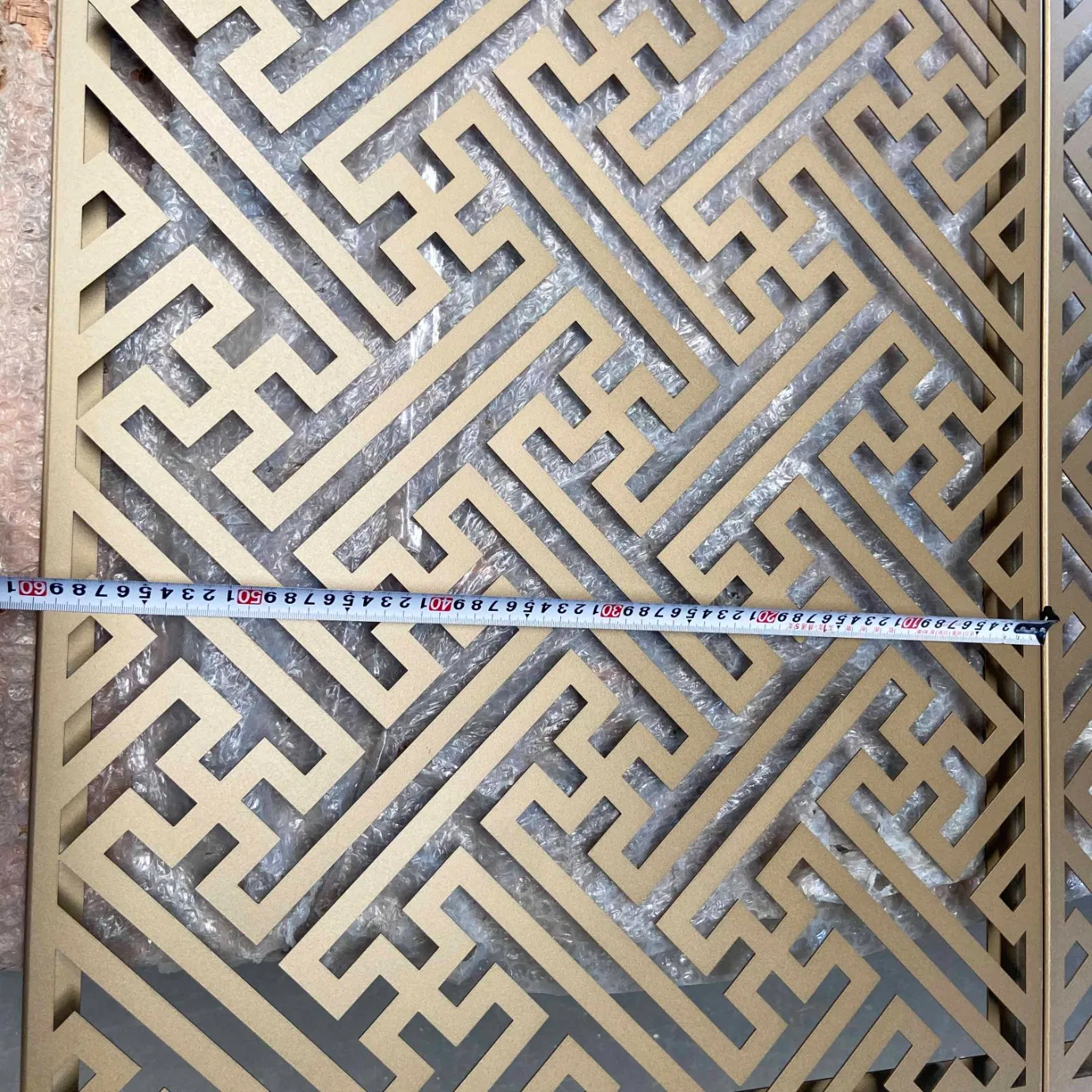 Customized Modern Golden Aluminium Wall Cladding for Mall Exterior Decoration