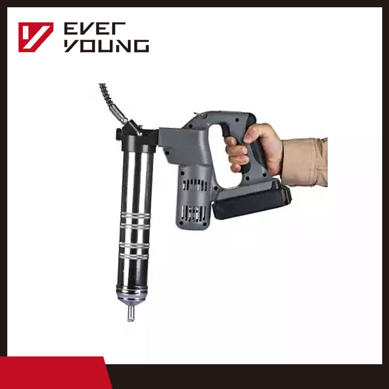 Аккумуляторная маслёнка 18V с быстрой зарядкой